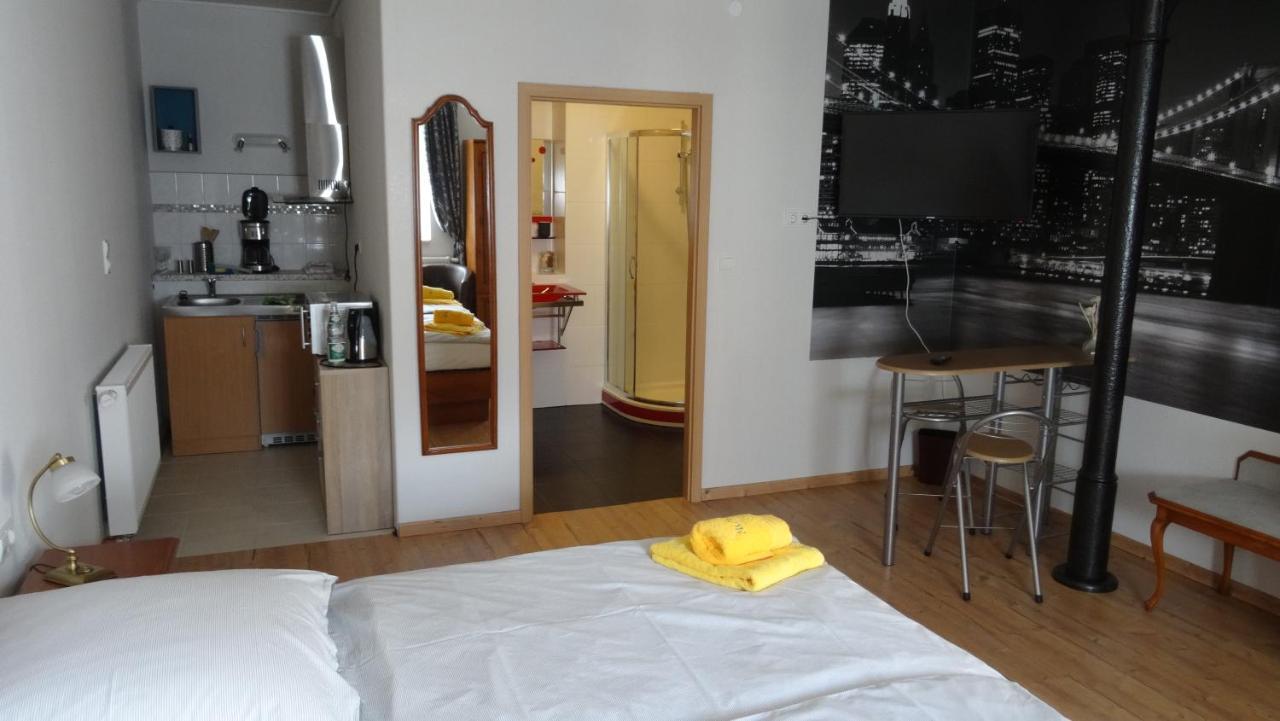 Pension Und Gaestehaus Paffrath Grossbrembach 외부 사진